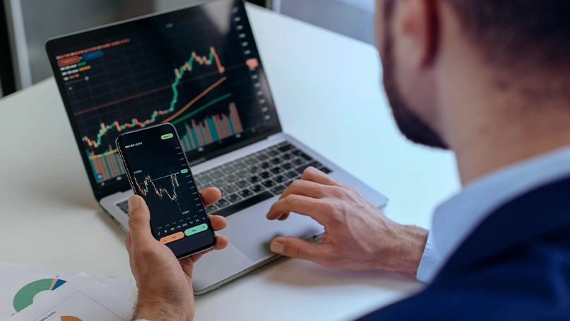 Panel de control de trading de FinovexPro